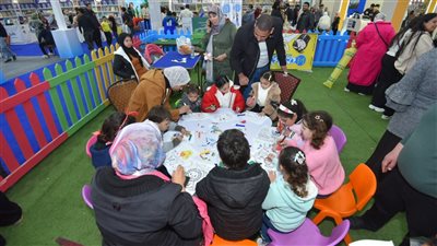 جناح الطفل يجذب الأسر والأطفال بفعاليات ثقافية متنوعة بمعرض الكتاب