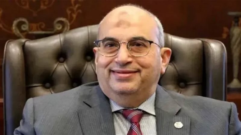 النائب أشرف عبد الغني