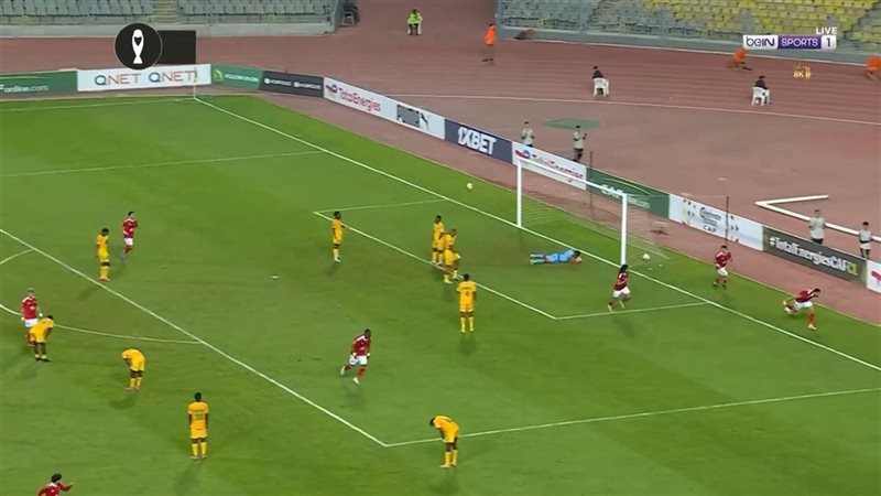 هدف الأهلي في شباك