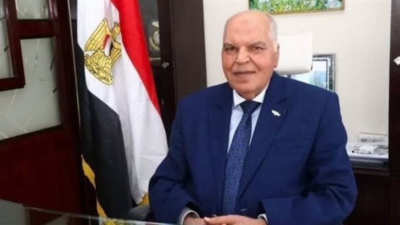 خلف الزناتي نقيب