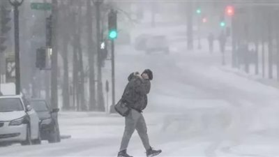 عاصفة شتوية ضخمة تضرب الولايات المتحدة وتؤدي إلى إلغاء 10 آلاف رحلة جوية