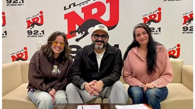 أكرم حسني يتعاقد على المسلسل الإذاعي فات المعاش على راديو إنرجي في رمضان 2026