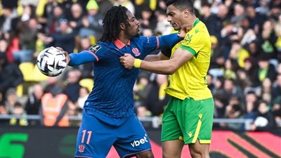 مصطفى محمد يسجل في هزيمة نانت أمام نيس بالدوري الفرنسي