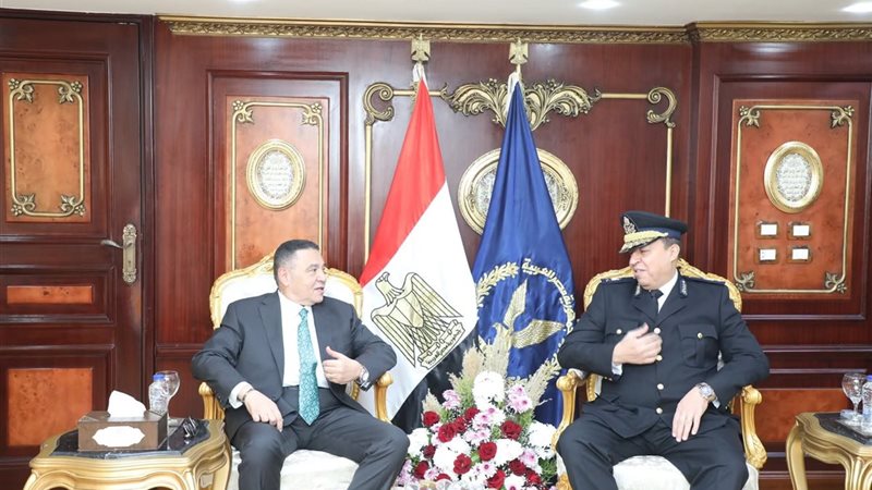 محافظ البحر الأحمر