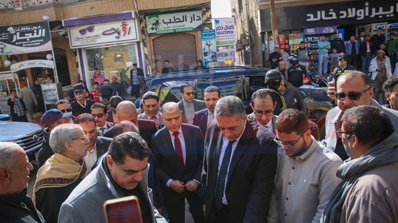 جولة المحافظ 