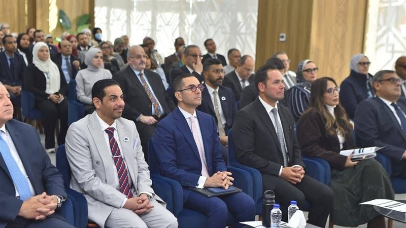 مشاركة فعالة في ندوة