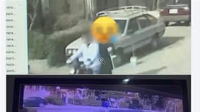 ضبط قائد دراجة نارية سرق حقيبة سيدة بالقاهرة