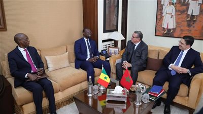 رئيس الحكومة المغربية يجري مباحثات مع نظيره السنغالي