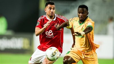 كاف يعلن عن طاقم تحكيم مباراة الأهلي ويانج أفريكانز في دوري أبطال أفريقيا