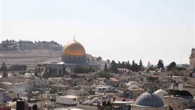 سلطات الاحتلال تعلن ميزانية ضخمة لطرق استيطانية حول القدس