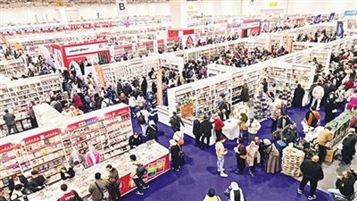 ديوان «القلائد» للشاعر د. حسين بن وليد أبوالفرج في أمسية بمعرض الكتاب..غدًا