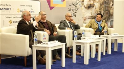 «قلق الوجود وأسئلة المصير».. قراءة فلسفية في مشروع نجيب محفوظ الروائي