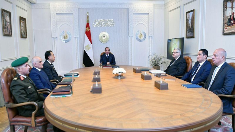 الرئيس السيسي يتابع