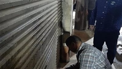 تحرير 100 مخالفة للمحلات التي لم تلتزم بقرار 