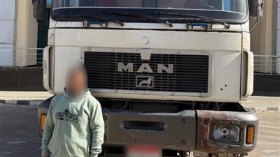 الأمن يكشف ملابسات واقعة اصطدام سيارة نقل بأخرى ملاكي في الجيزة