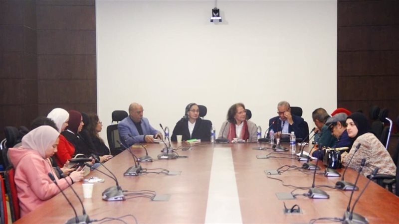 جانب من ندوة محمد