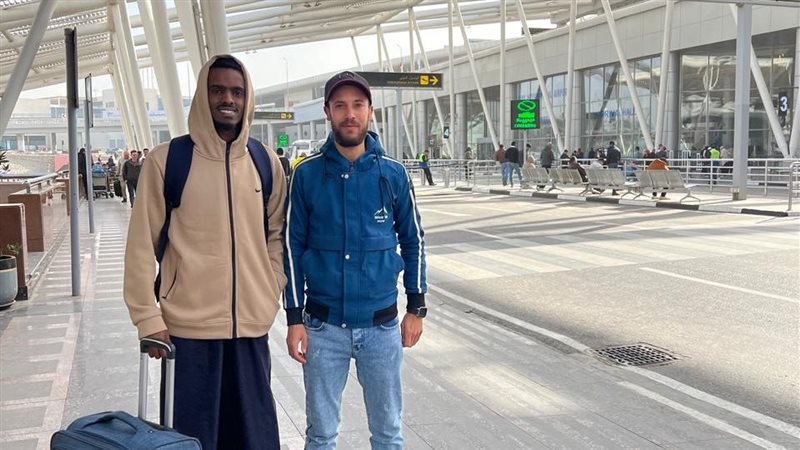 وصول المتسابق الكينى