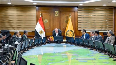  مجلس جامعة بني سويف يوافق على إقامة معرض ملابس خيري للطلاب 