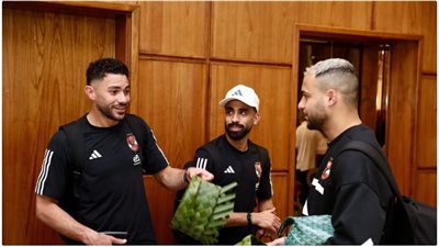 بعثة الأهلي تستقر في زنجبار استعدادًا لمواجهة يانج أفريكانز 