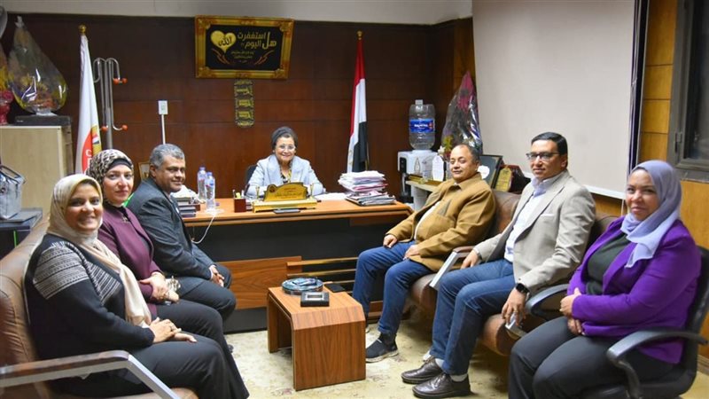 اجتماع نائبة وزير