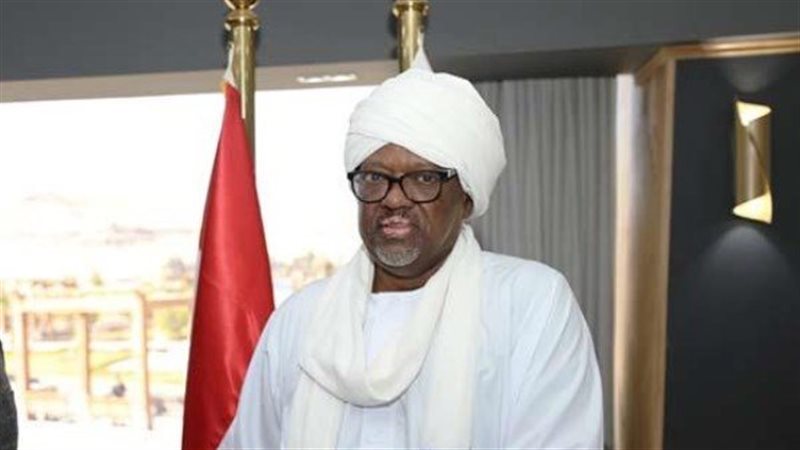  السفير عبد القادر