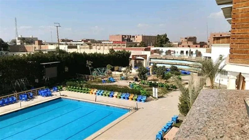 داخل مركز شباب