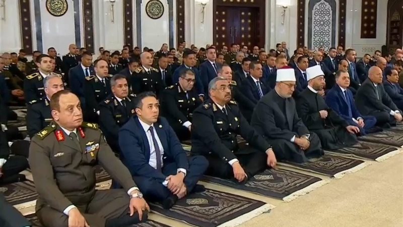 وزير الأوقاف والداخلية