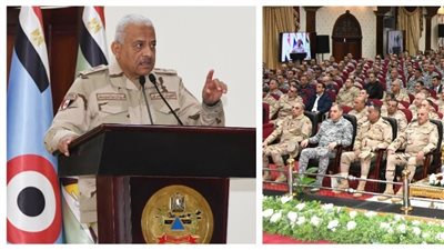 وزير الدفاع يلتقي عددًا من قادة وضباط القوات المسلحة