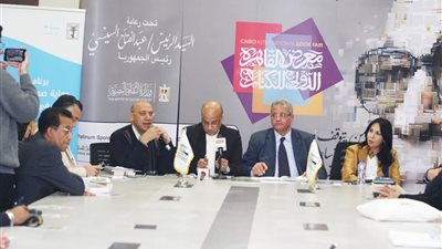 «دور الفنون في بناء شخصية الطفل» ندوة بمعرض الكتاب تناقش الوعي والإبداع