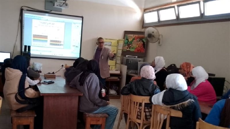 ورش تدريبية بتعليم