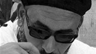 وزير الثقافة ينعي الفنان التشكيلي حسام صقر