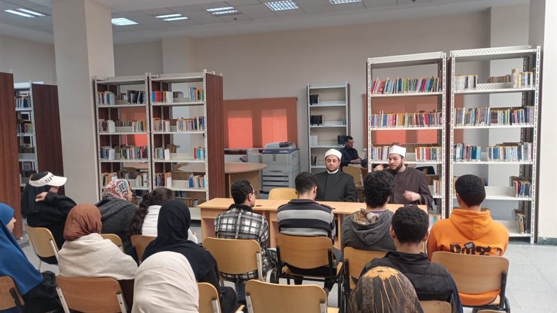 جانب من الندوة 