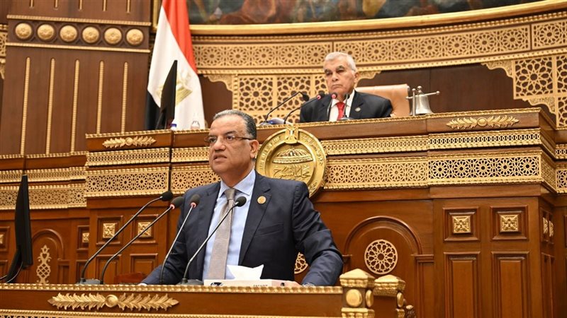 مسلم خلال كلمته