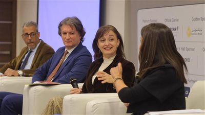 رومانيا تكرم المخرج المسرحي الراحل صلاح السقا بمعرض الكتاب