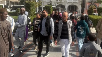 متسابقو بورسعيد الدولية يروّجون لمعالم المدينة خلال جولة سياحية