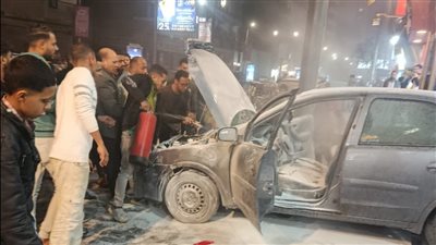 السيطرة علي حريق اندلع بسيارة ملاكي داخل محطة وقود بأسيوط