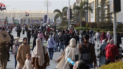 الثقافة: معرض الكتاب يقترب من 6 ملايين زائر ويحقق رقمًا قياسيًا غير مسبوق