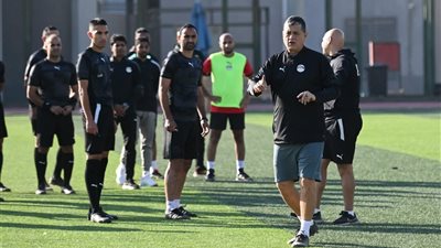 تدريبات فنية وبدنية للحكام تحت إشراف أوسكار