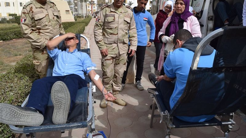 التبرع بالدم فى جامعة