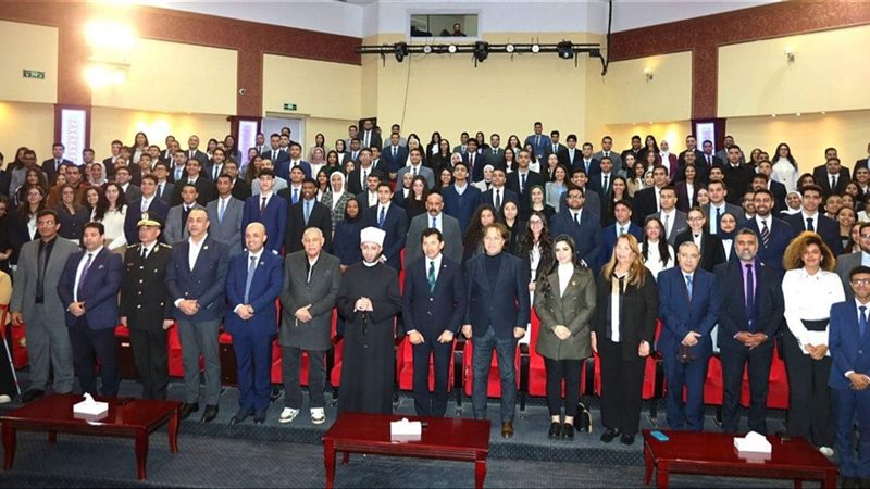 وزير الأوقاف في المركز