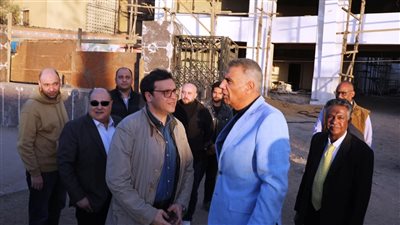 وزير الثقافة يتفقد تطوير قصر ثقافة أسوان.. ويوجه بسرعه العمل تمهيدًا لافتتاحه 