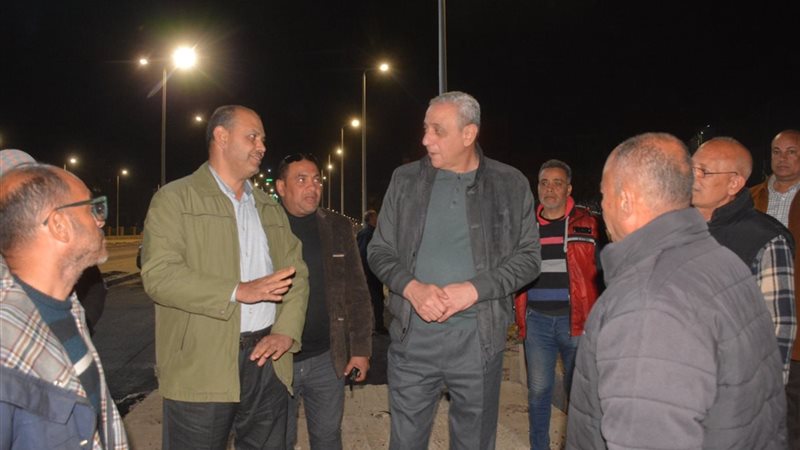 محافظ الغربية خلال الجولة