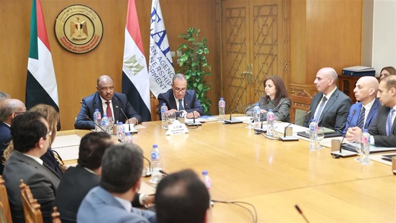 اجتماع الخارجية لتكريم