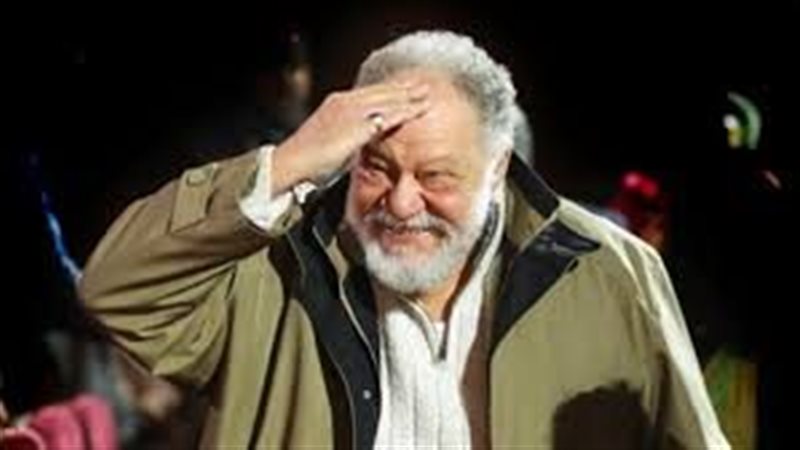 الفنان الكبير يحي الفخراني 