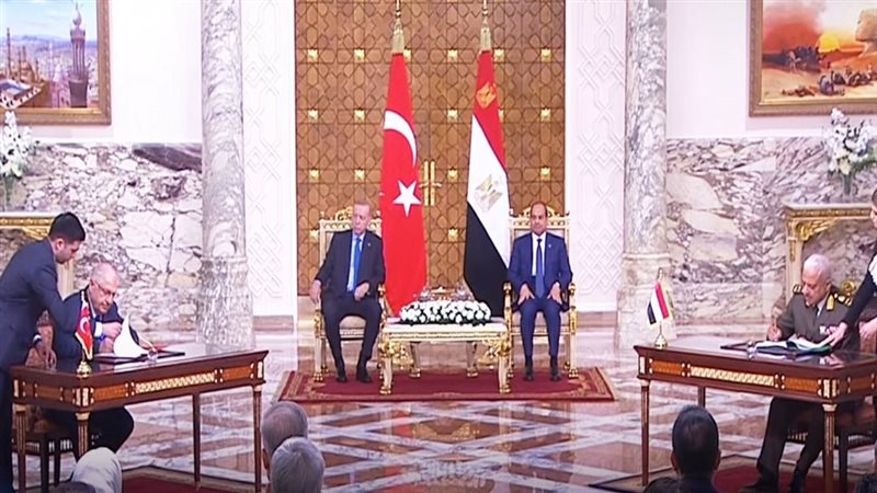 السيسي وأردوغان يشهدان