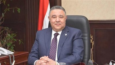 محافظ البحر الأحمر يعتمد نتيجة امتحانات الشهادة الإعدادية للفصل الدراسي الأول