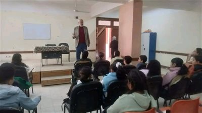 ورش أدبية وفنية لتنمية مواهب الأطفال ضمن أنشطة 