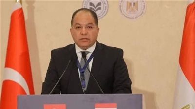 عادل اللمعي: ماتشهده مصر من طفرة بالبنية التحتية والموانئ يعزز مناخ الاستثمار 