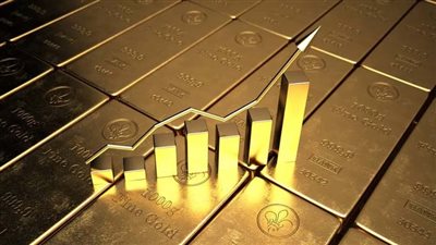 ارتفاع أسعار الذهب يفرض تحديات جديدة على عوائد الادخار والسيولة بالبنوك