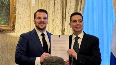 تعاون مصري هولندي لاسترداد رأس حجري من عصر الملك 